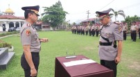 Lantik Kapolsek Pangkalan Kerinci, Begini Pesan Kapolres Pelalawan
