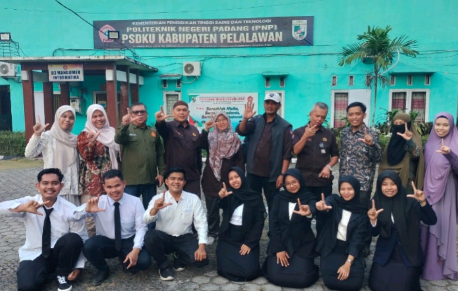Prodi D3 Teknik Listrik PSDKU Pelalawan PNP Sukses Gelar Sidang Tugas Akhir Angkatan Ke-3