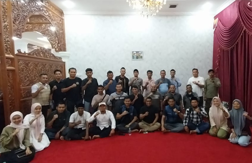 Disambangi KPP, Bupati Pelalawan : Kami Rindu Pemuda Kritis dan Membangun