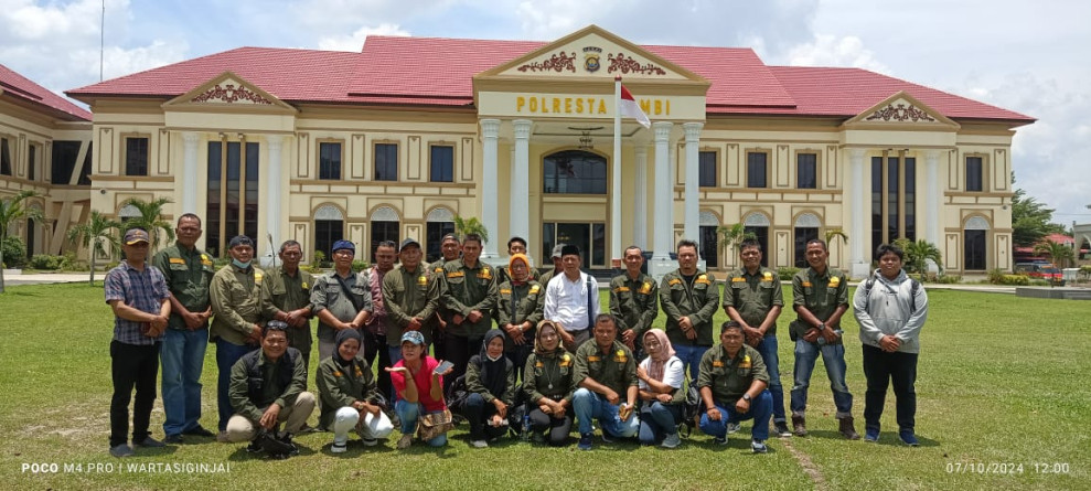 AWaSI Jambi Gelar Aksi Damai, Soroti Perilaku Debt Collector yang Kian Meresahkan