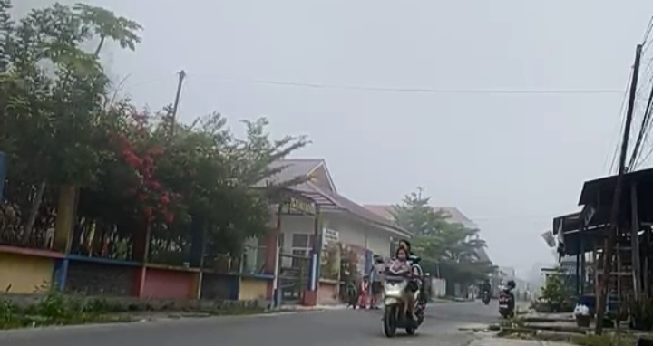 Asap Makin Tebal, Disdik: ISPU DLH Masih Sedang, Kita Belum Keluarkan Edaran