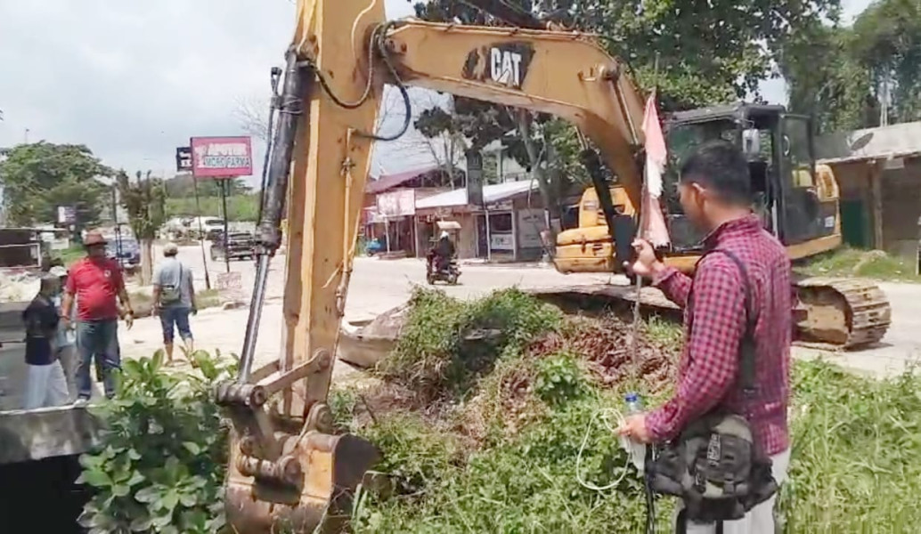 Dinilai Cemarkan Lingkungan, Camat Kerinci Larang Warga Buang Sampah Sembarangan