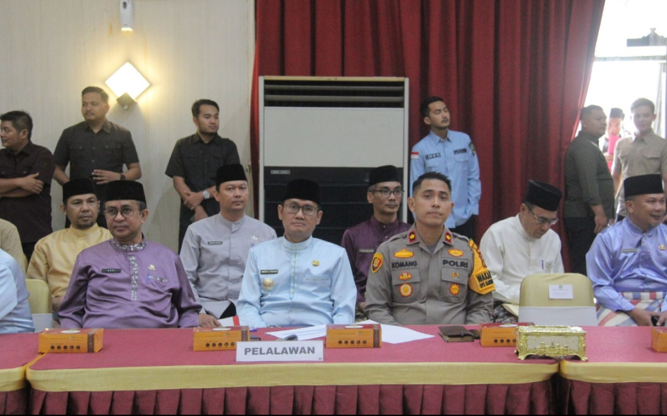 Pjs. Bupati Pelalawan Hadiri Rapat Persiapan dan Kesiapan Pilkada Serentak Tahun 2024 Provinsi Riau