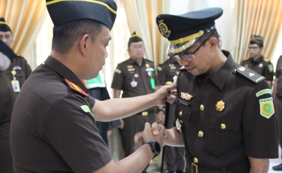Sertijab Kasi Pidum, Kajari: Terus Berinovasi dan Beri Manfaat bagi Masyarakat