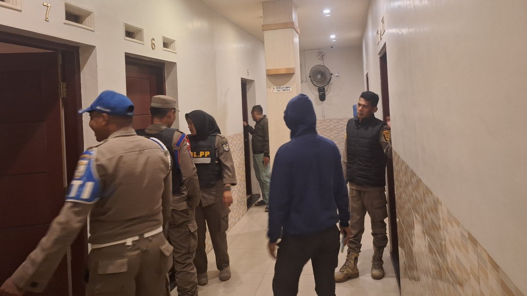 Razia Pekat, Satpol PP Amankan 7 Sejoli di Pelalawan