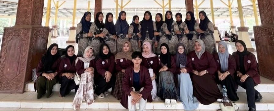 Bantu Kelancaran Posyandu Massal, Begini Harapan KKN Kelompok 36 Abdurrab