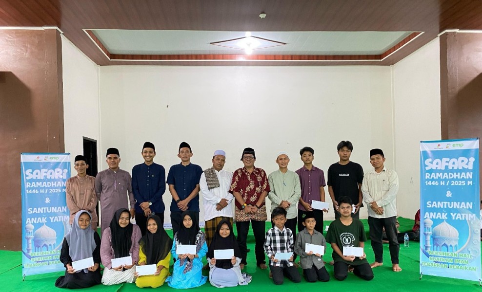 Anak Yatim Desa Betung Tampak Sumringah Terima Santunan EMP