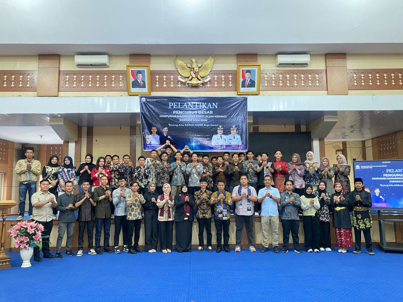 HIMSAK Sukses Adakan Pelantikan Kabinet Visioner 2024-2025