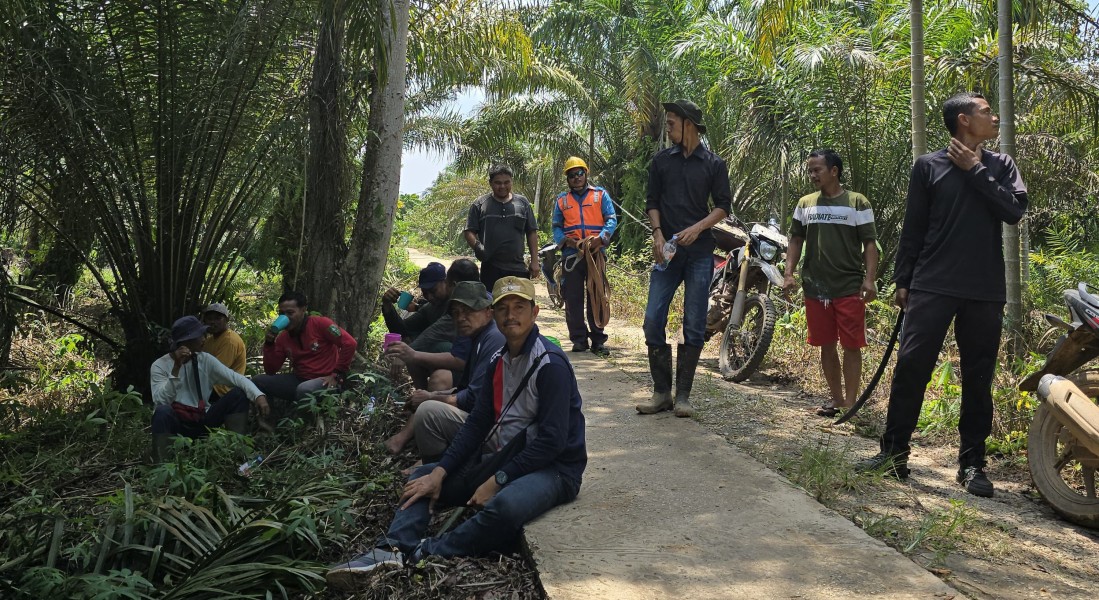 Galakkan Gotong Royong, Andika : Semoga Perekonomian Masyarakat Meningkat