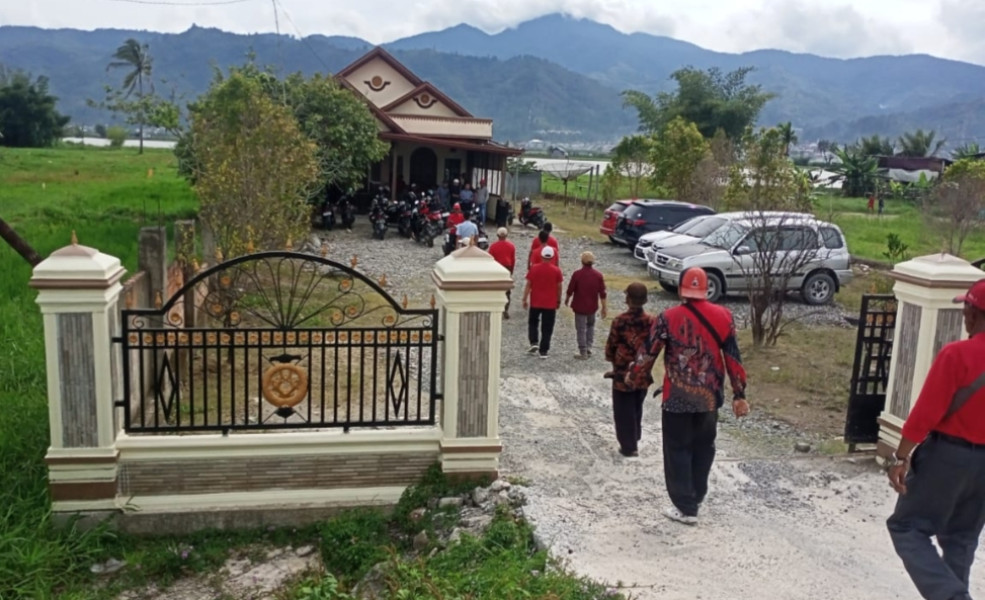 Rumahnya Tempat Berkumpulnya Massa Kampanye AZFER, Camat Hamparan Rawang Dilaporkan ke Panwascam