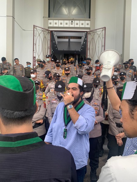 Politik Dinasti dan Arogansi: Ketidakcakapan dalam Memimpin dan Menanggapi Dinamika Sosial