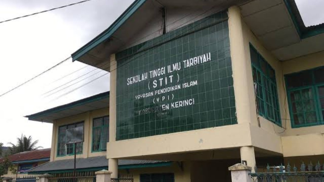 Akademik STIT YPI Kerinci Disorot, Dugaan Dosen Tak Linear hingga Layanan Mahasiswa Dipertanyakan