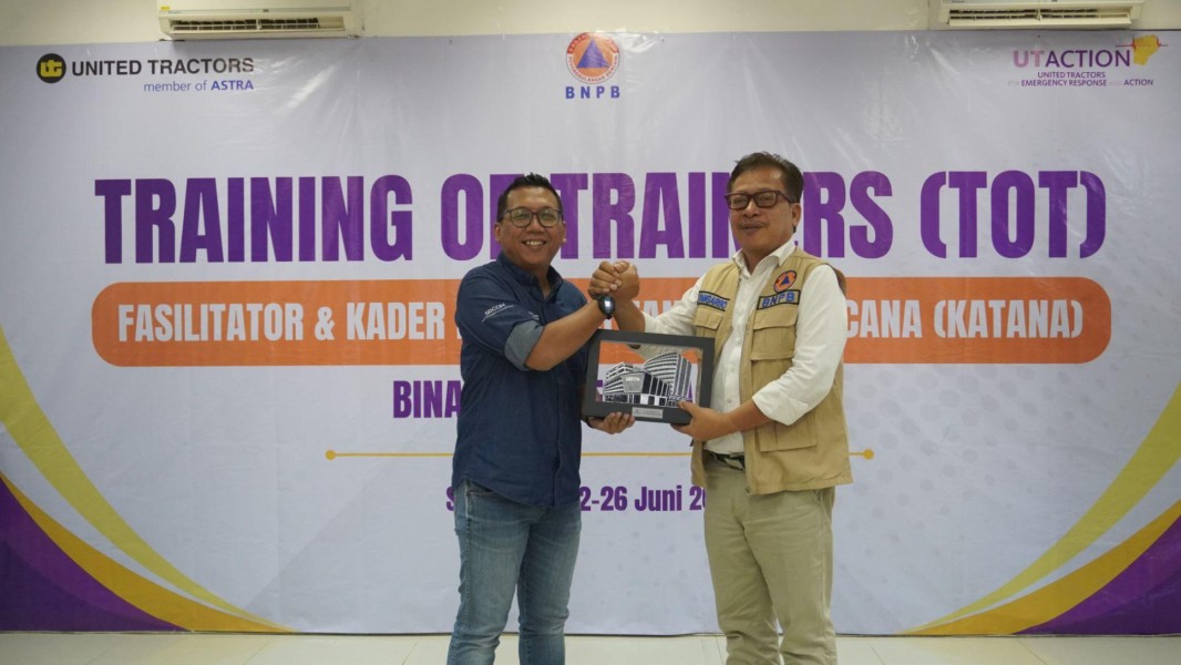 United Tractors Bersama BNPB Bekali Kader FPRB Hadapi Bencana